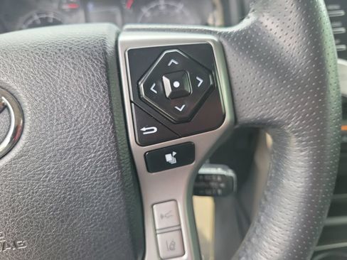Certified 2020 Toyota 4Runner SR5 RWD image 27