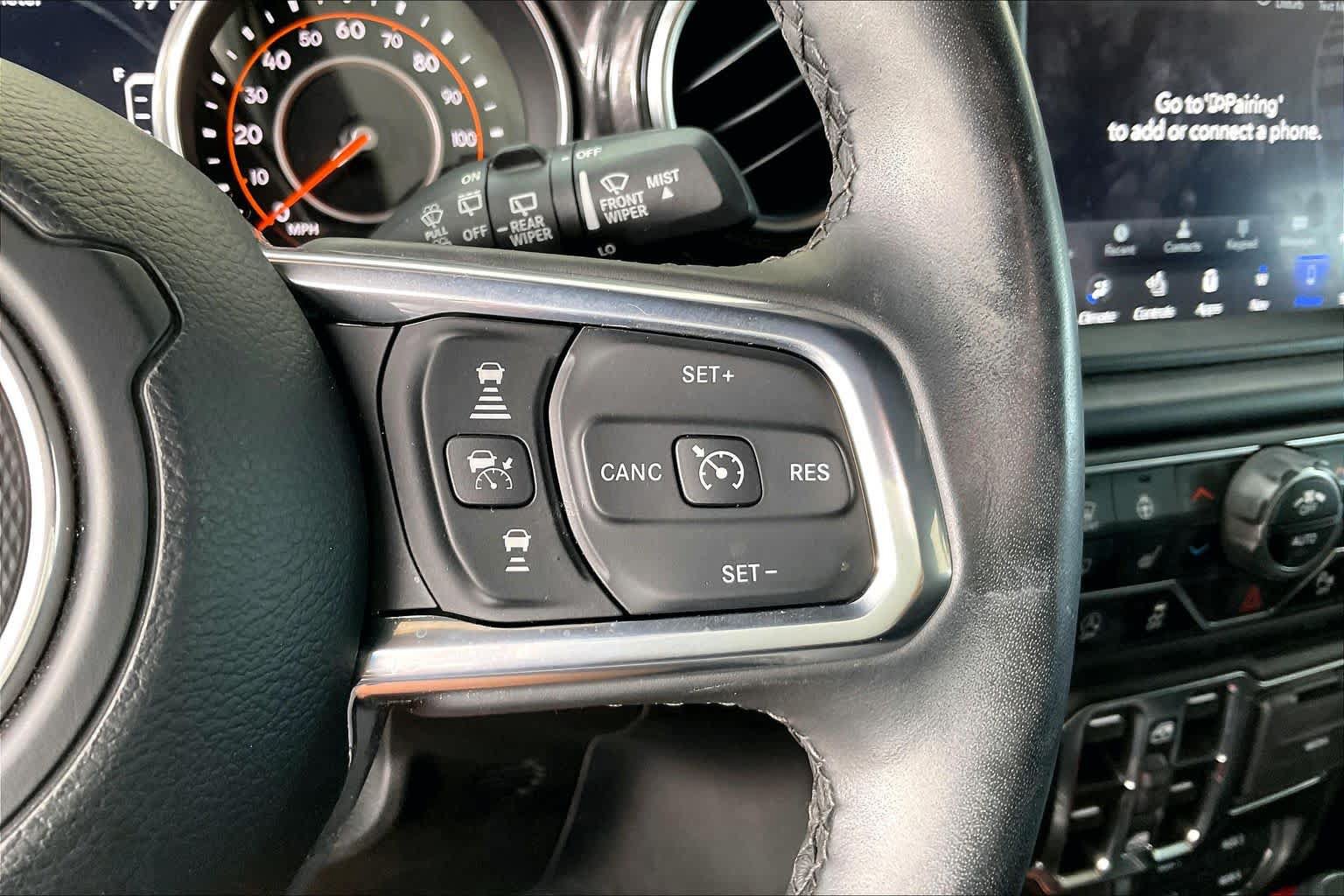 Used 2022 Jeep Wrangler Unlimited Sahara AWD/4WD image 23