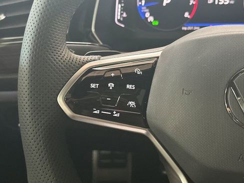 Used 2022 Volkswagen Jetta GLI Autobahn image 27