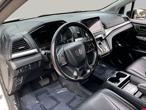 Used 2024 Honda Odyssey EX-L image 17