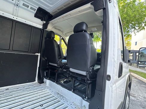 Used 2023 RAM ProMaster 2500 image 33