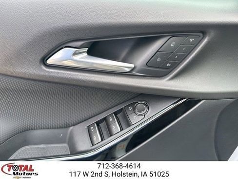 New 2026 Chevrolet Equinox RS w/ Convenience Package III AWD/4WD image 10