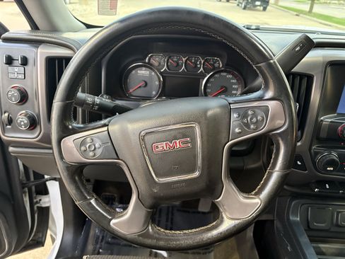 Used 2015 GMC Sierra 1500 SLE image 21