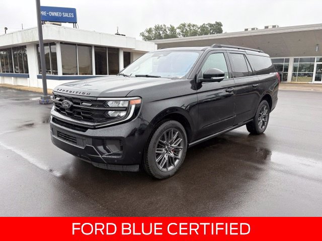 Used 2025 Ford Expedition Max Platinum w/ Stealth Performance Package AWD/4WD image 1