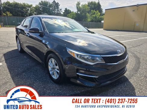 Used 2017 Kia Optima LX FWD image 7