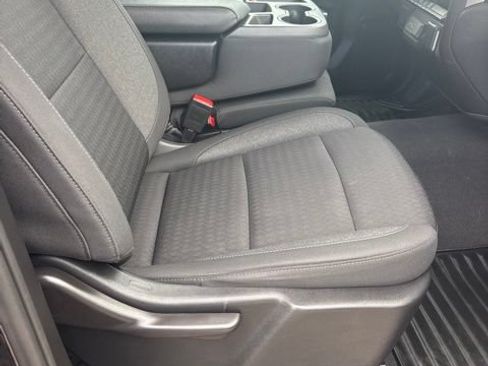 Used 2023 Chevrolet Silverado 1500 Custom AWD/4WD image 30