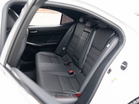 Used 2018 Lexus IS 350 F Sport image 20