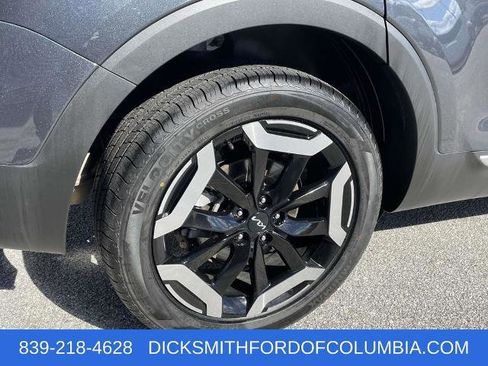 Used 2023 Kia Telluride S image 8