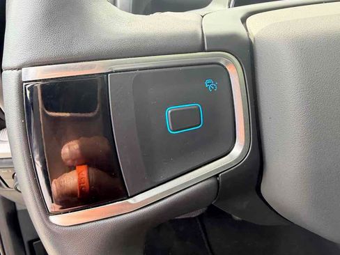 Used 2025 Ford Expedition Max Active image 12