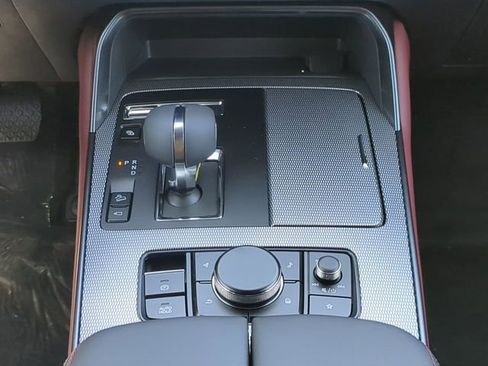 New 2025 MAZDA CX-70 Plug-In Hybrid w/ Premium Plus image 17