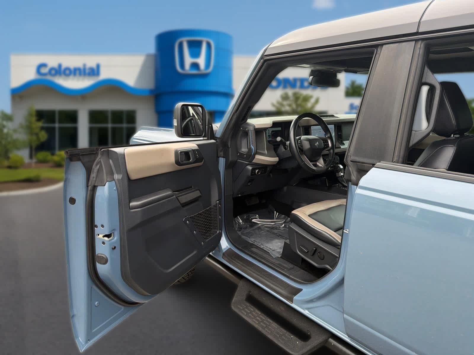 Used 2024 Ford Bronco Wildtrak AWD/4WD image 11