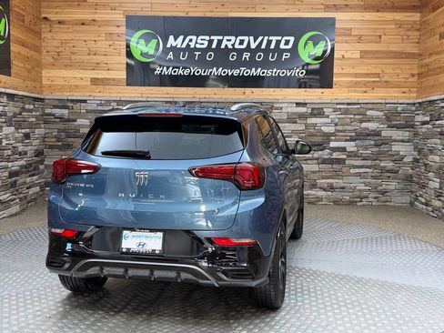 Used 2024 Buick Encore GX Sport Touring w/ Advanced Technology Package AWD/4WD image 11