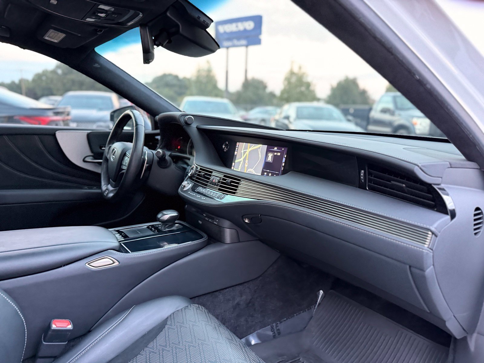 Used 2020 Lexus LS 500 F Sport AWD/4WD image 46