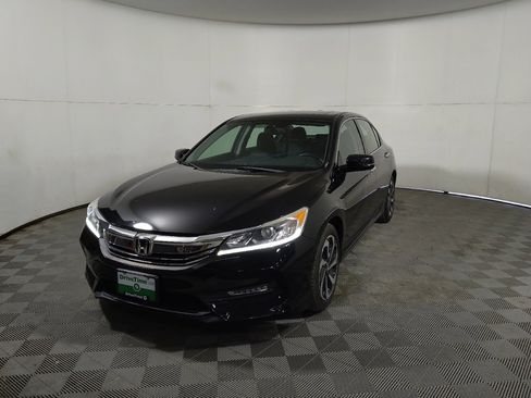 Used 2017 Honda Accord EX-L image 15