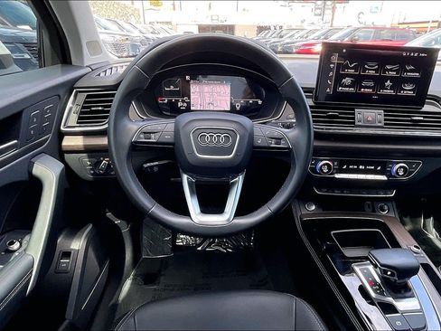 Used 2022 Audi Q5 2.0T Premium Plus AWD/4WD image 5