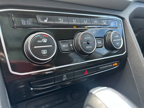 Used 2022 Volkswagen Atlas SE image 11