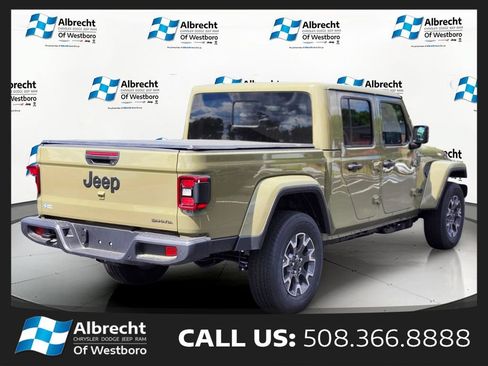 New 2026 Jeep Gladiator Sport AWD/4WD image 5