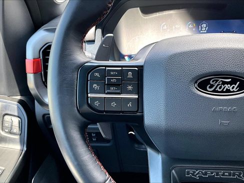 Used 2024 Ford F150 Raptor AWD/4WD image 17