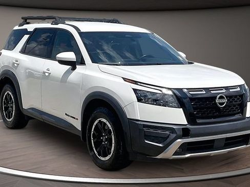 Used 2023 Nissan Pathfinder Rock Creek AWD/4WD image 10