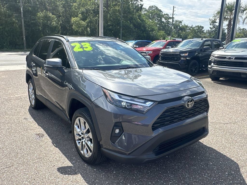 Used 2023 Toyota RAV4 XLE Premium FWD image 10