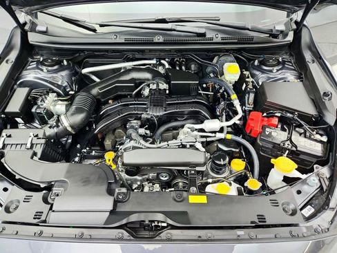 Used 2024 Subaru Crosstrek 2.5i Limited w/ Crosstrek Mirror Package image 30