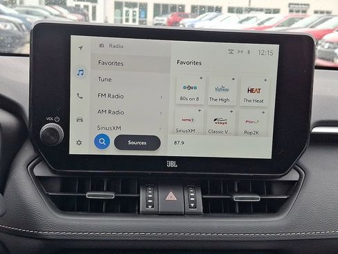 Used 2023 Toyota RAV4 XLE Premium image 17