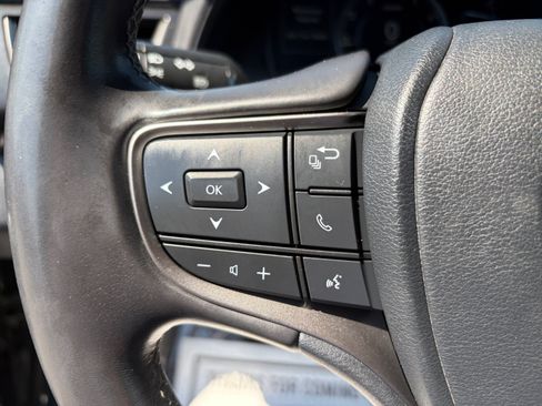 Used 2021 Lexus UX 200 FWD image 14