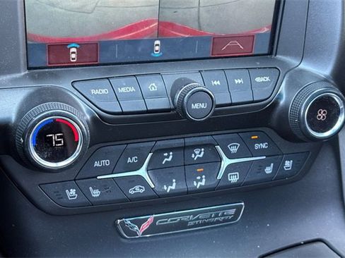 Used 2017 Chevrolet Corvette Stingray Coupe image 22