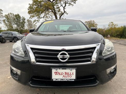 Used 2015 Nissan Altima 2.5 SV w/ Convenience Package image 3