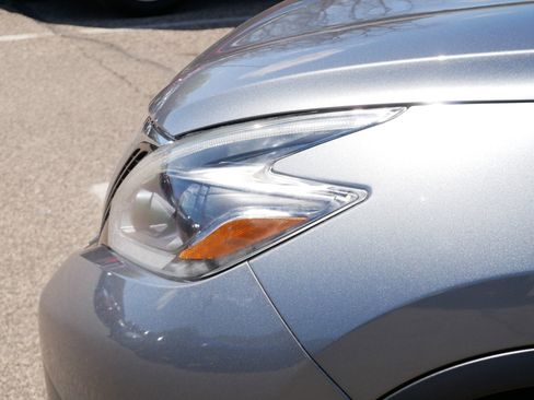 Used 2018 Nissan Murano SL w/ Moonroof Package AWD/4WD image 16