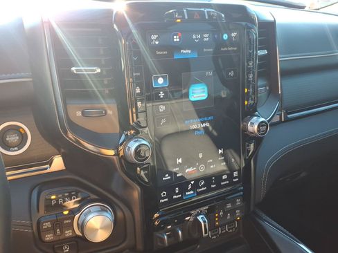 Used 2024 RAM 1500 Limited AWD/4WD image 18