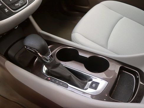 Used 2024 Chevrolet Malibu LS FWD image 17