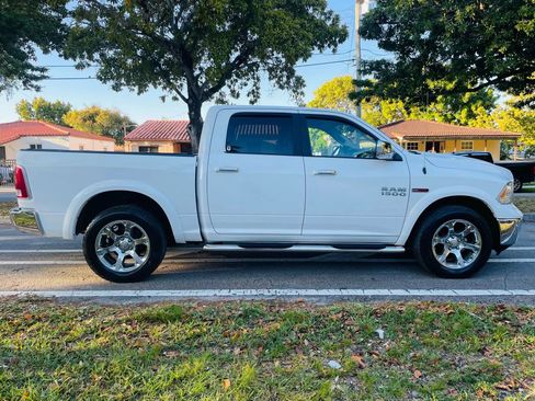 Used 2018 RAM 1500 Laramie w/ Convenience Group image 6