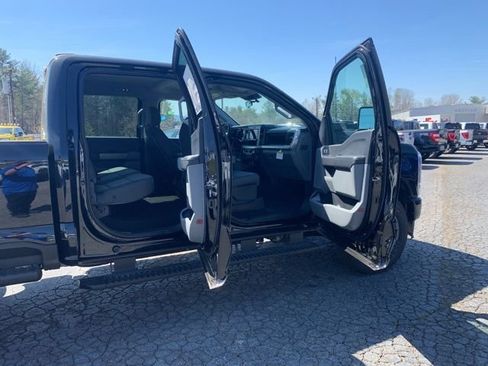 New 2026 Ford F250 XL w/ STX Appearance Package AWD/4WD image 12
