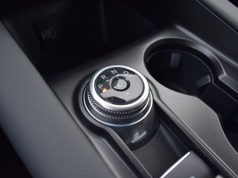 New 2026 Ford Explorer Active w/ Active Comfort Package image 14