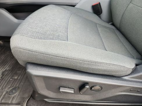 Used 2024 Ford F150 Lightning Flash image 12