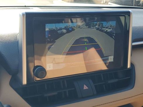 Used 2025 Toyota RAV4 LE FWD image 23
