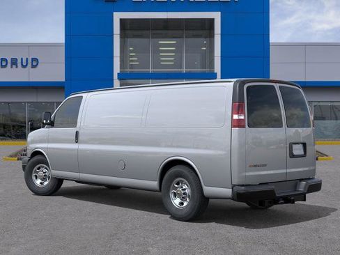 New 2026 Chevrolet Express 3500 Extended w/ Driver Convenience Package RWD image 27