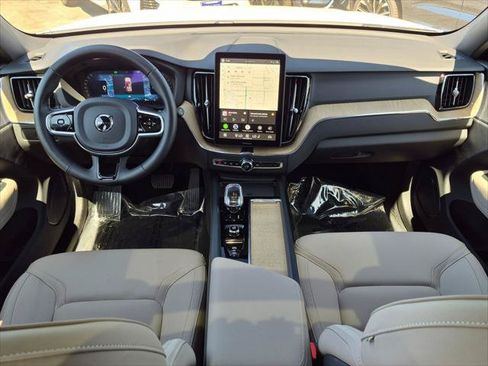 Used 2026 Volvo XC60 B5 Plus w/ Protection Package Premier AWD/4WD image 23
