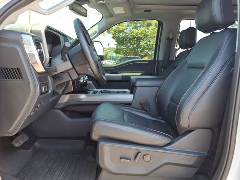 Used 2025 Ford F350 Lariat w/ Lariat Ultimate Package AWD/4WD image 3