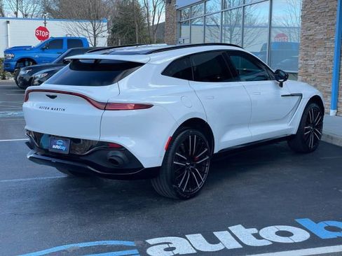 Used 2023 Aston Martin DBX AWD/4WD image 13