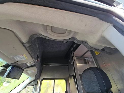 Used 2022 RAM ProMaster 3500 w/ Fleet Safety Group FWD image 12