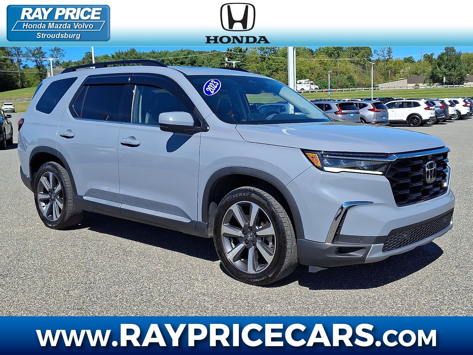 Used 2023 Honda Pilot Elite image 1