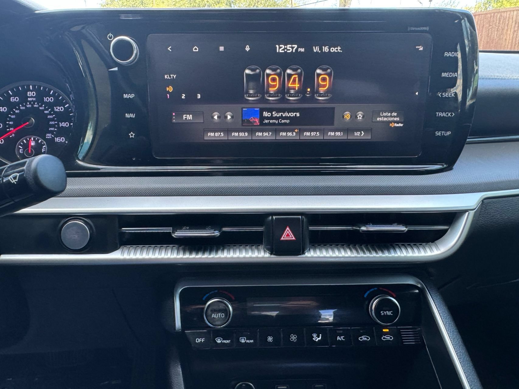 Used 2022 Kia K5 GT-Line w/ GT-Line FWD Premium Package image 18