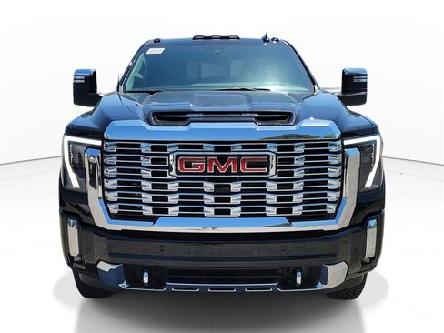 New 2025 GMC Sierra 2500 Denali w/ Denali Reserve Package image 2