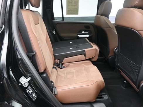 Used 2025 Mercedes-Benz GLB 250 GLB 250 image 27