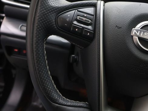 Used 2023 Nissan Maxima Platinum w/ Sport Mat Group FWD image 19