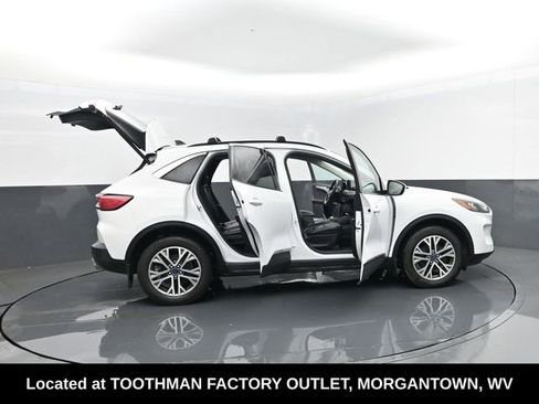 Used 2022 Ford Escape SEL w/ Equipment Group 302A AWD/4WD image 29