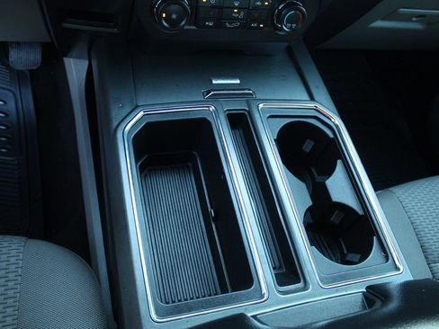 Used 2018 Ford F150 XLT w/ Equipment Group 302A Luxury image 29