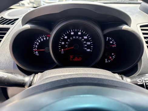 Used 2013 Kia Soul FWD image 28
